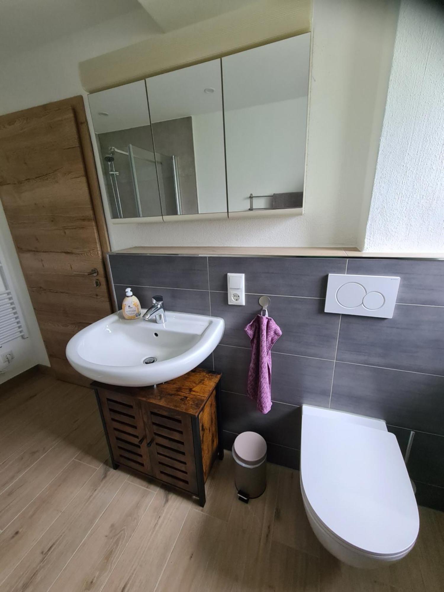 Ferienwohnung Burgblick Pelm Esterno foto